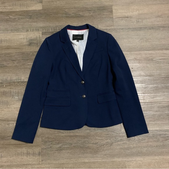 Banana Republic Jackets & Blazers - Banana Republic Preppy red collar BlazerJacket BasicTwo buttons navy career US 2